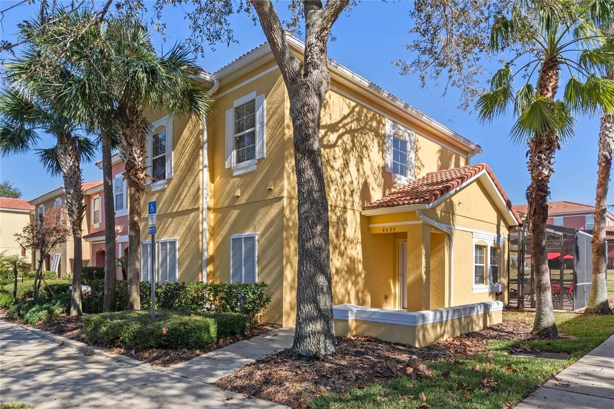 8535 Bay Lilly Loop, Kissimmee, FL 34747