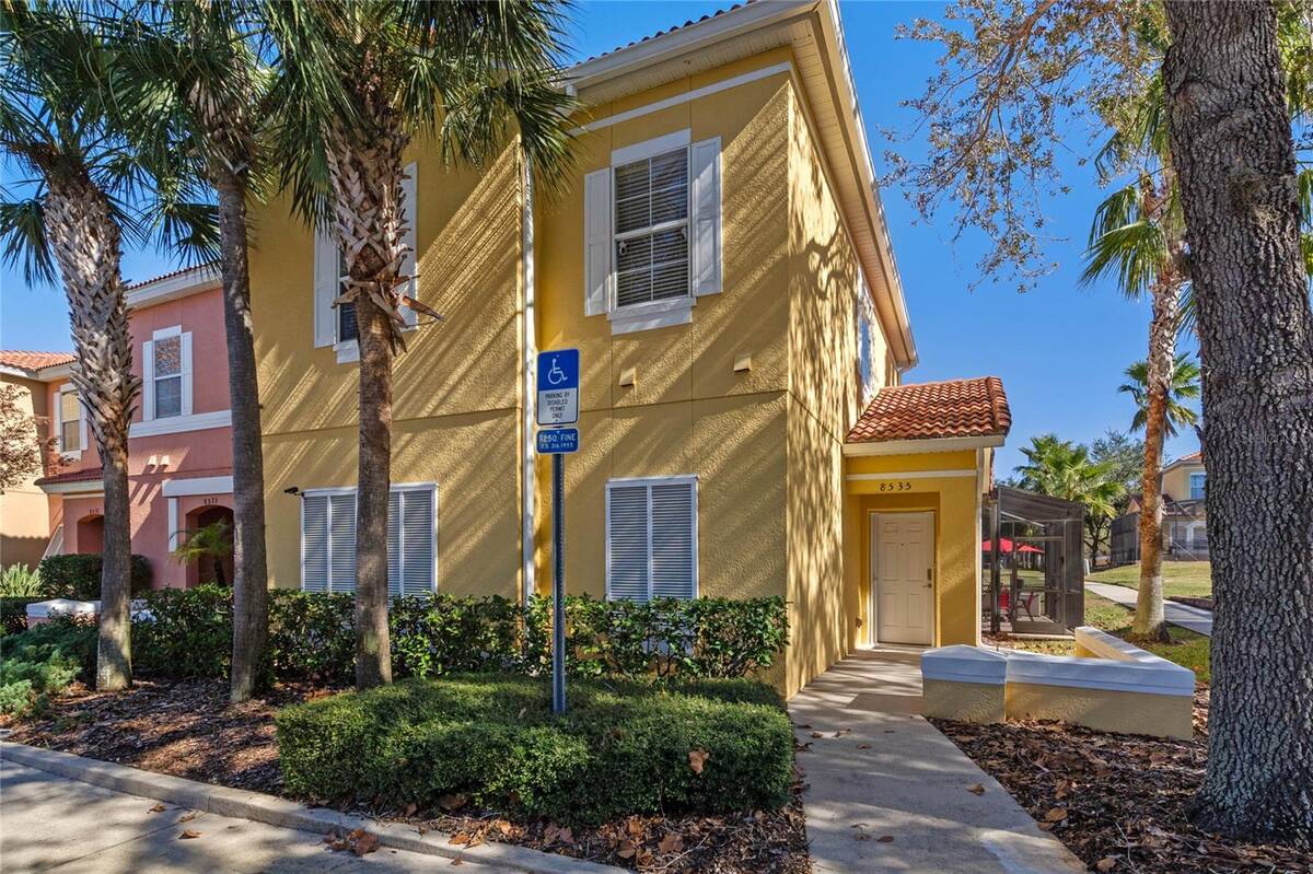 8535 Bay Lilly Loop, Kissimmee, FL 34747