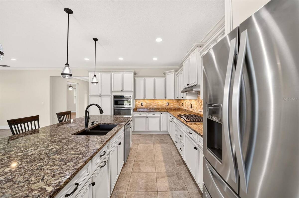 8761 Sw 93rd Circle, Ocala, FL 34481