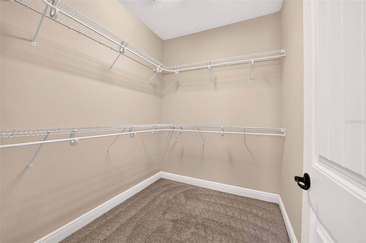 8761 Sw 93rd Circle, Ocala, FL 34481