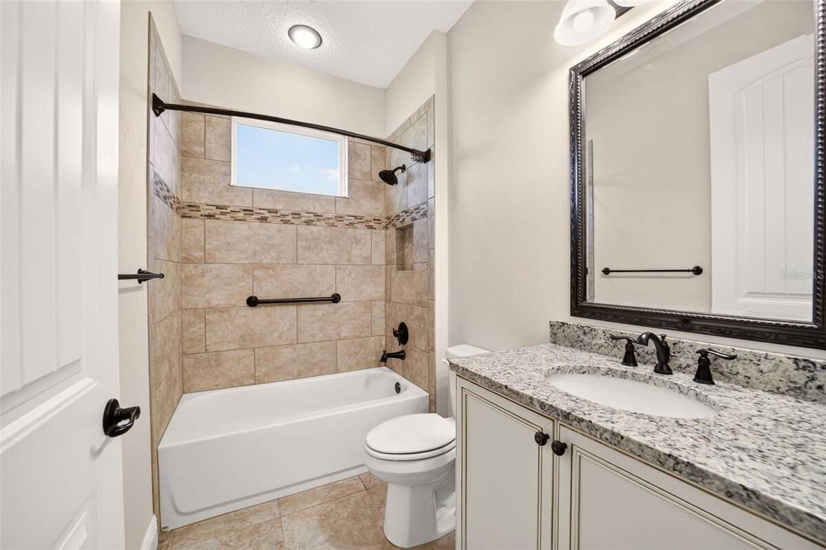 8761 Sw 93rd Circle, Ocala, FL 34481