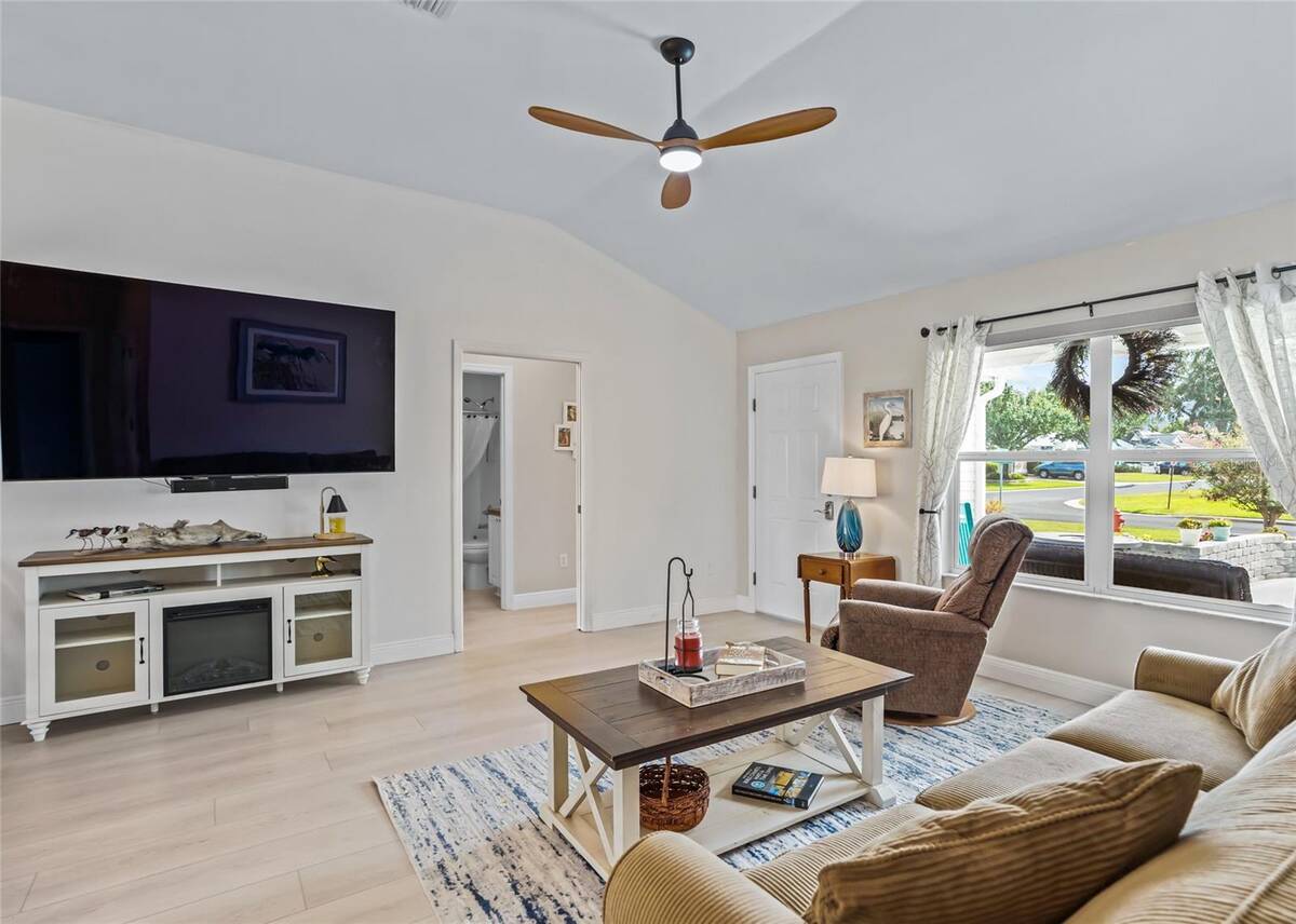 3001 Glenwood Place, The Villages, FL 32162