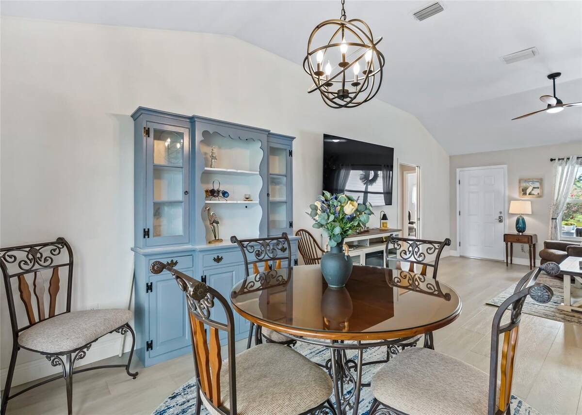 3001 Glenwood Place, The Villages, FL 32162