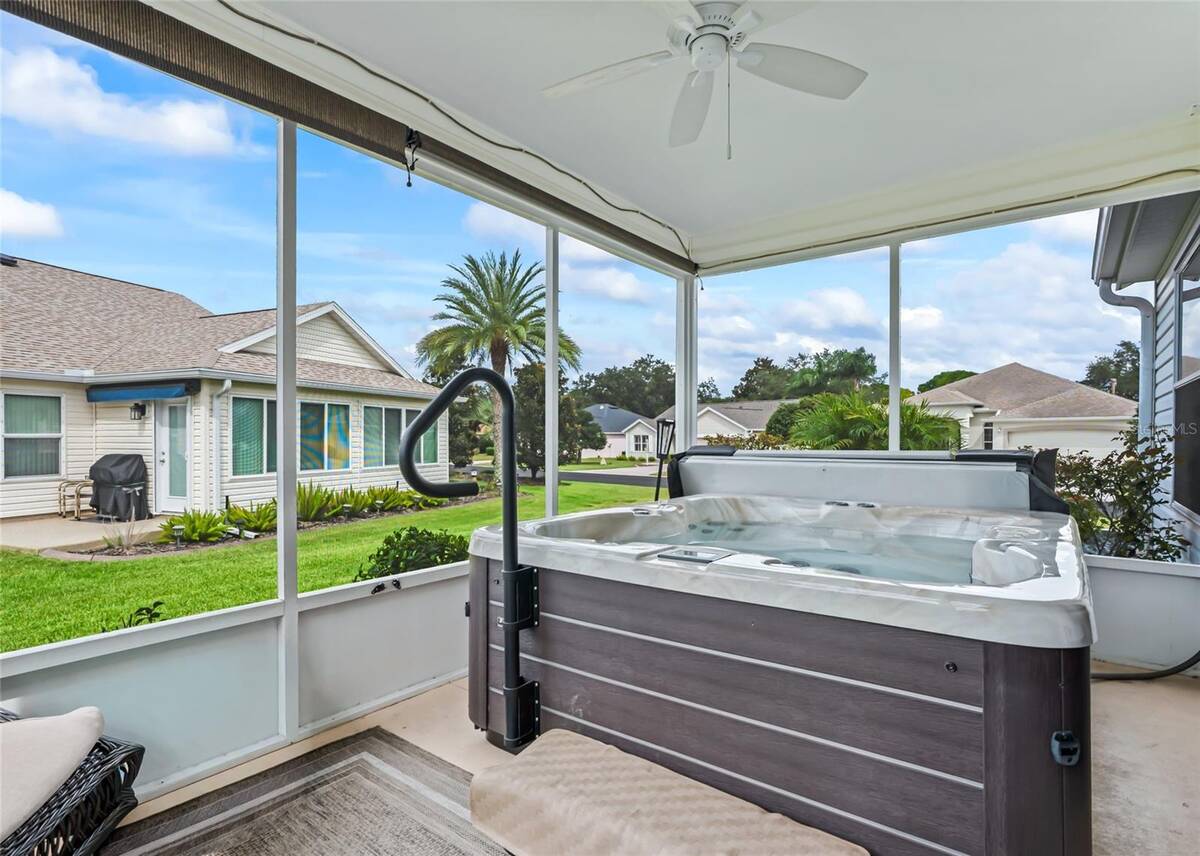 3001 Glenwood Place, The Villages, FL 32162