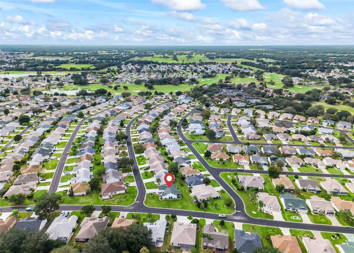 3001 Glenwood Place, The Villages, FL 32162