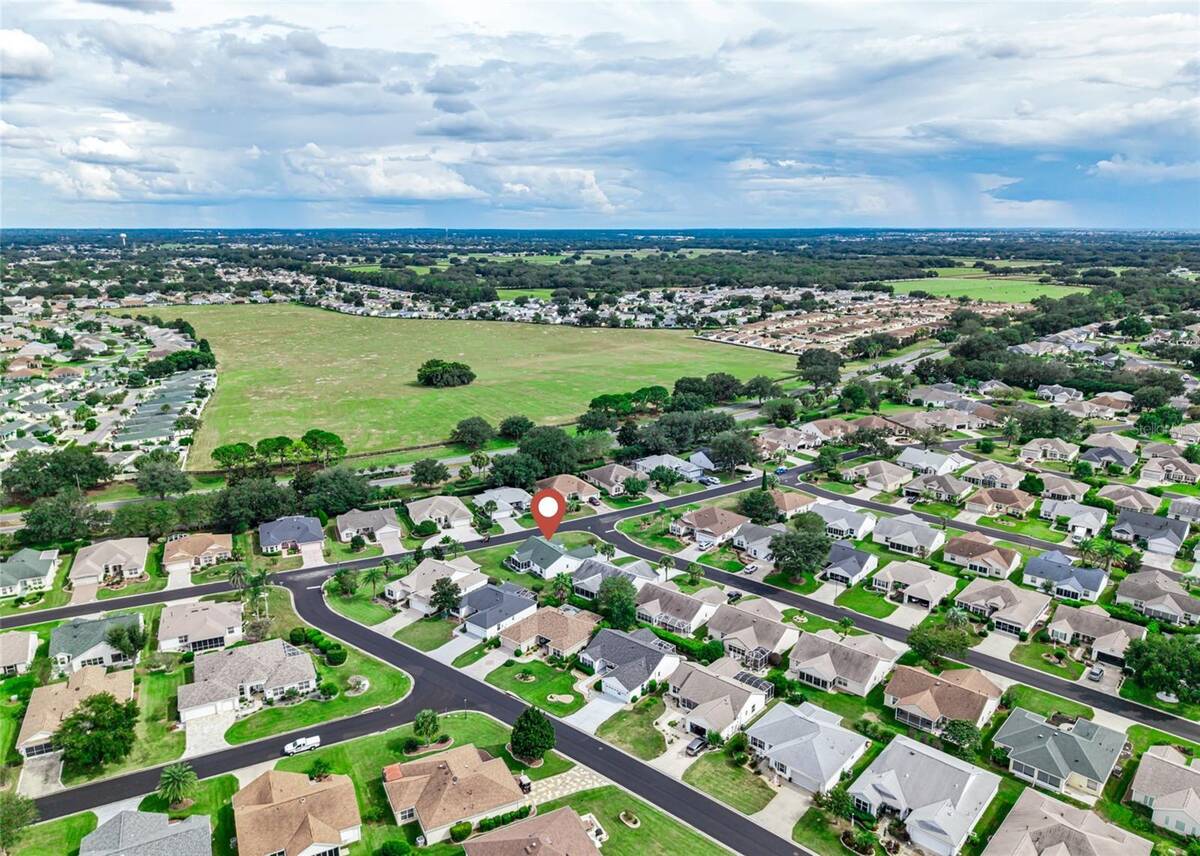 3001 Glenwood Place, The Villages, FL 32162
