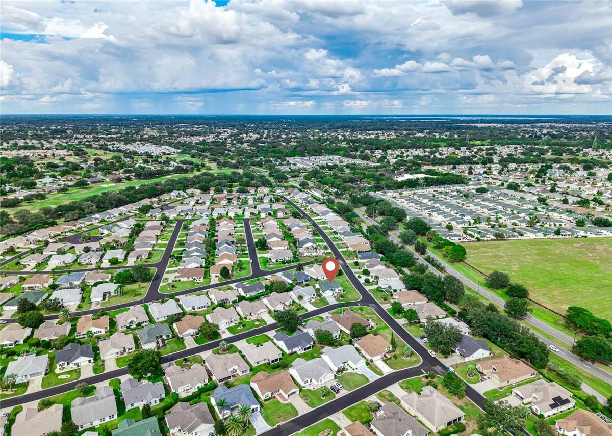 3001 Glenwood Place, The Villages, FL 32162