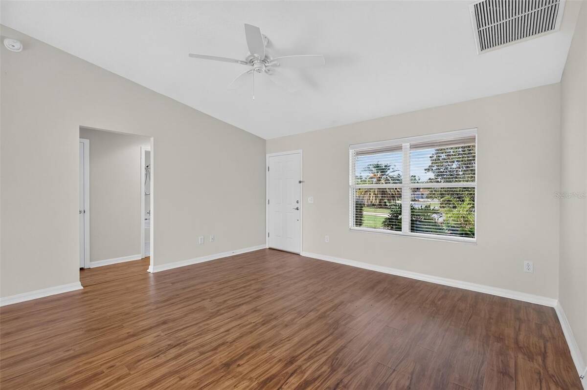 2112 Kerwood Loop, The Villages, FL 32162