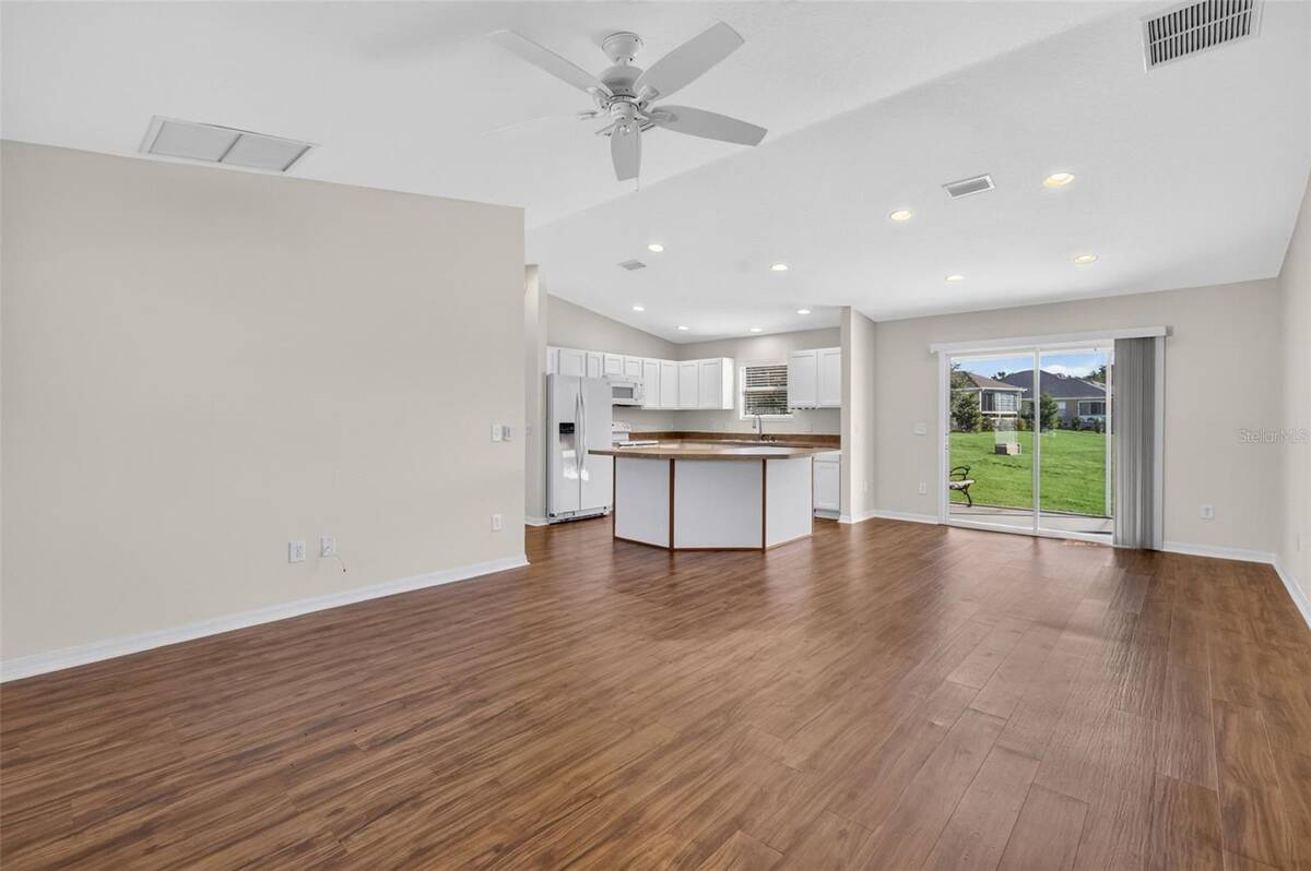 2112 Kerwood Loop, The Villages, FL 32162