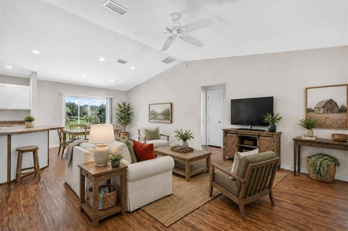 2112 Kerwood Loop, The Villages, FL 32162