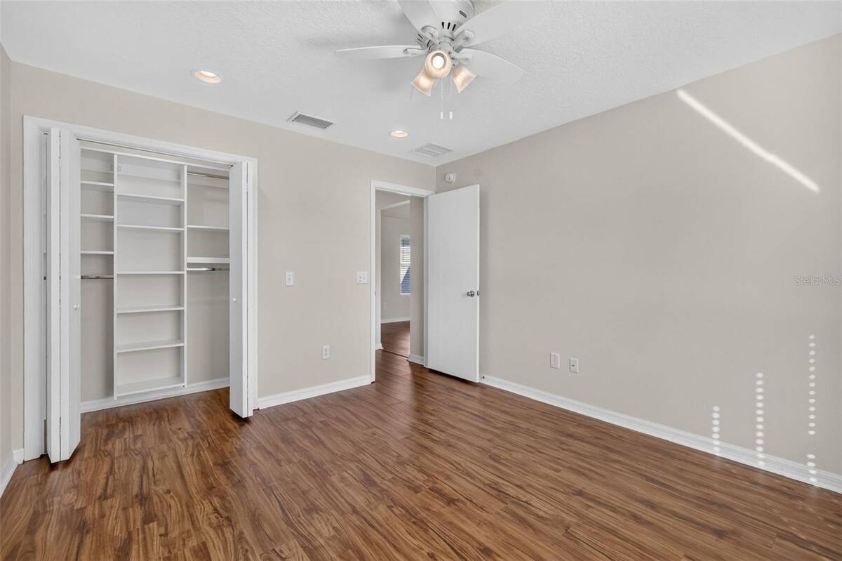 2112 Kerwood Loop, The Villages, FL 32162