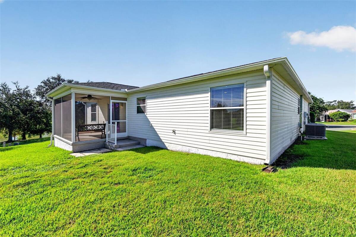 2112 Kerwood Loop, The Villages, FL 32162