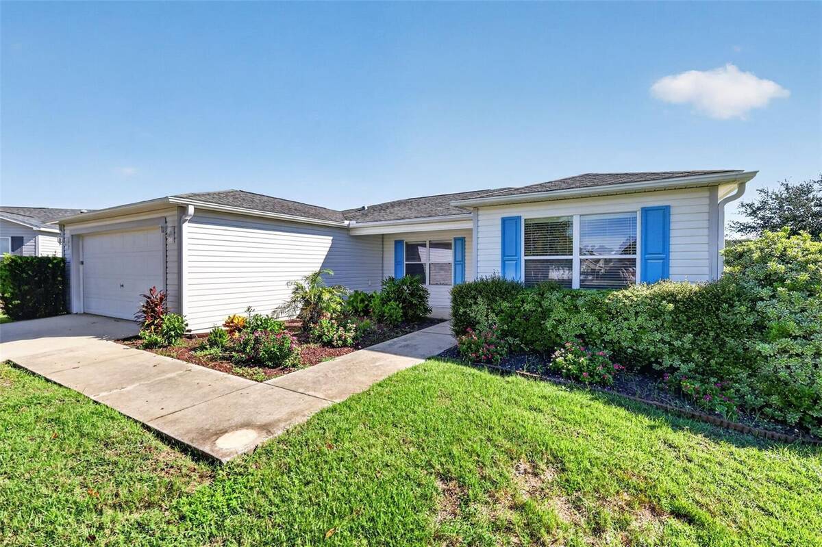 2112 Kerwood Loop, The Villages, FL 32162