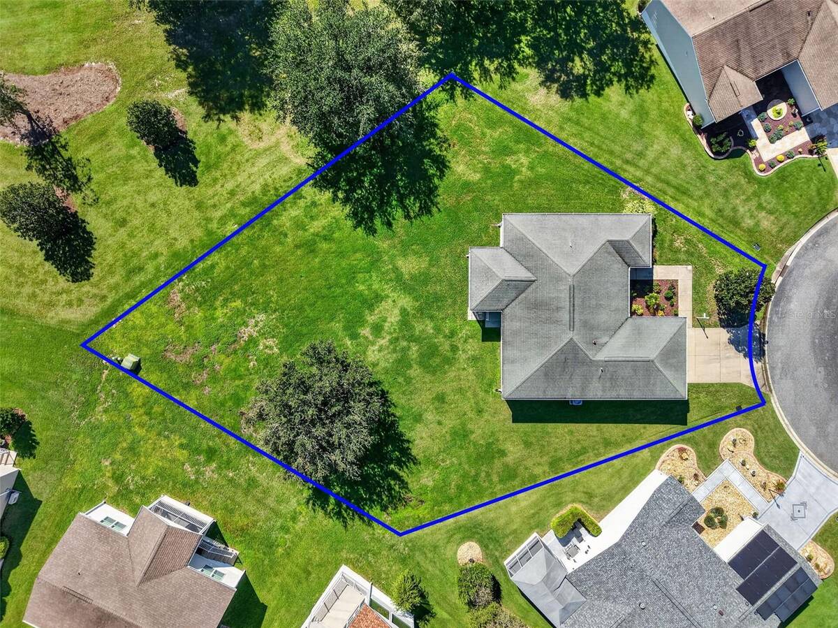 2112 Kerwood Loop, The Villages, FL 32162
