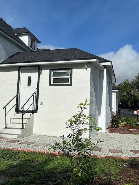 401 Old School House Road E, Loughman, FL 33858