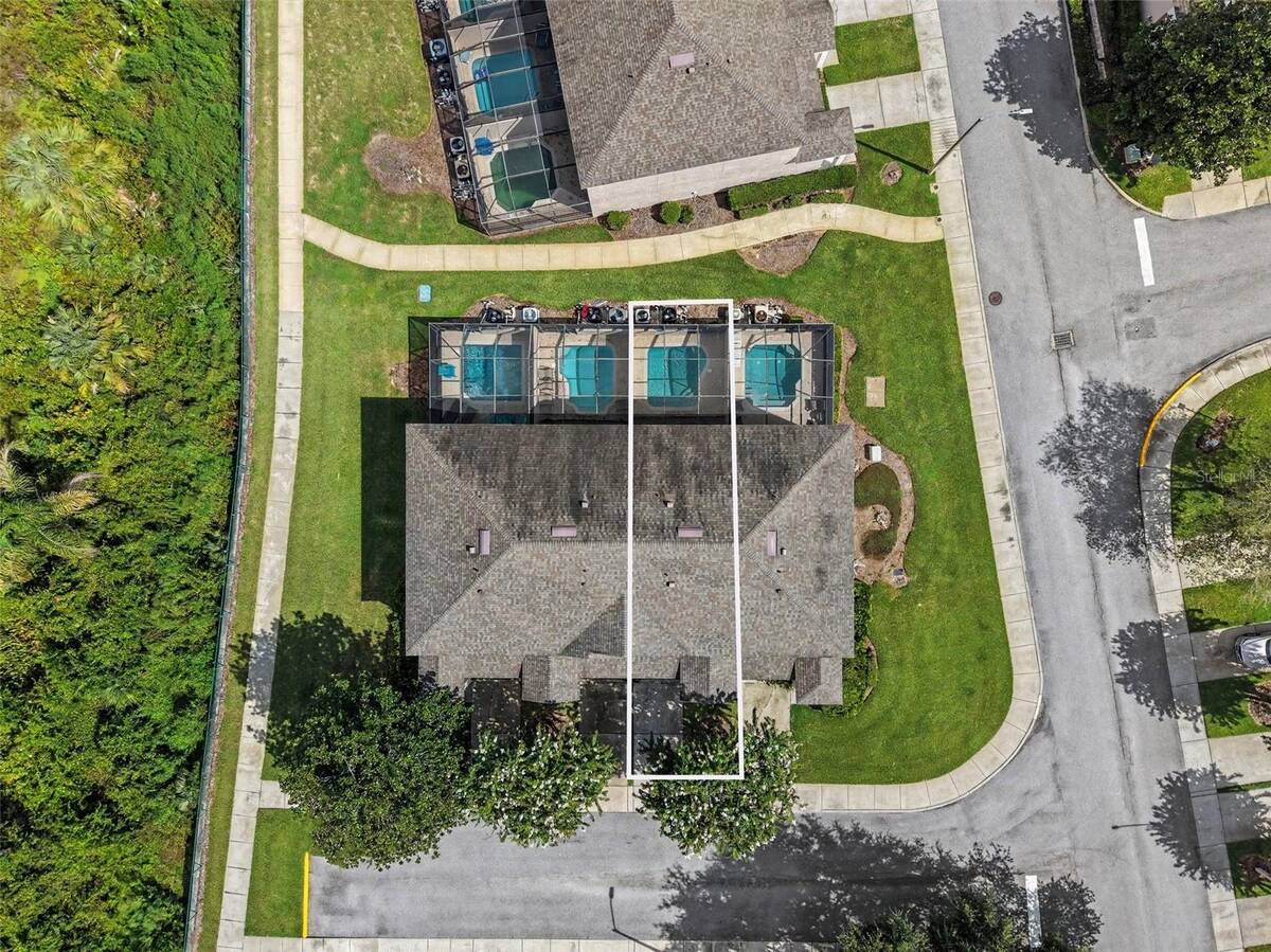 2326 Silver Palm Dr, Kissimmee, FL 34747