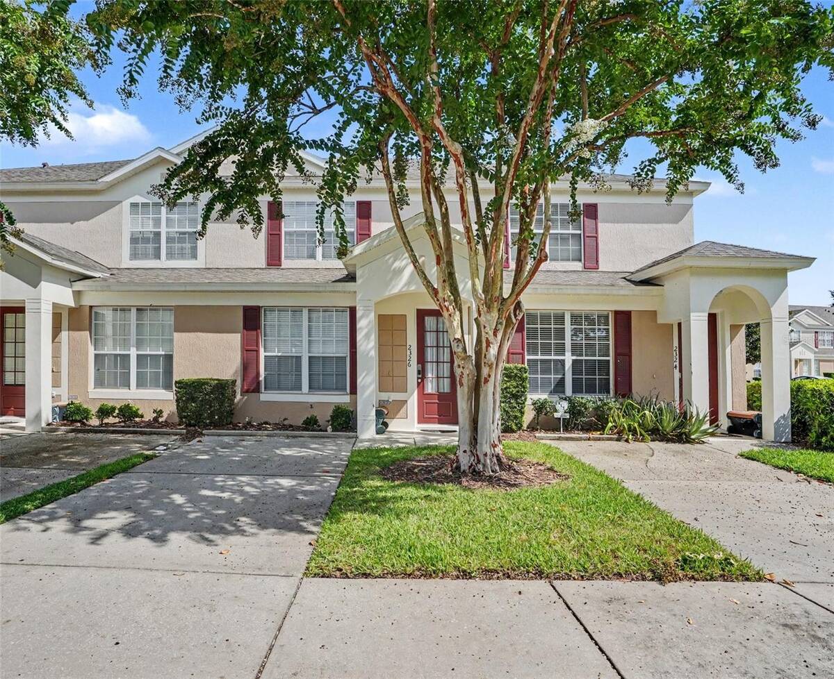 2326 Silver Palm Dr, Kissimmee, FL 34747