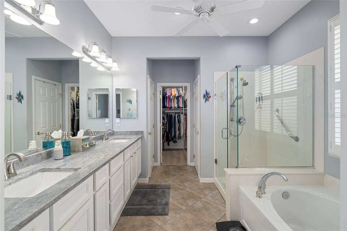 12827 Se 90th Court Road, Summerfield, FL 34491