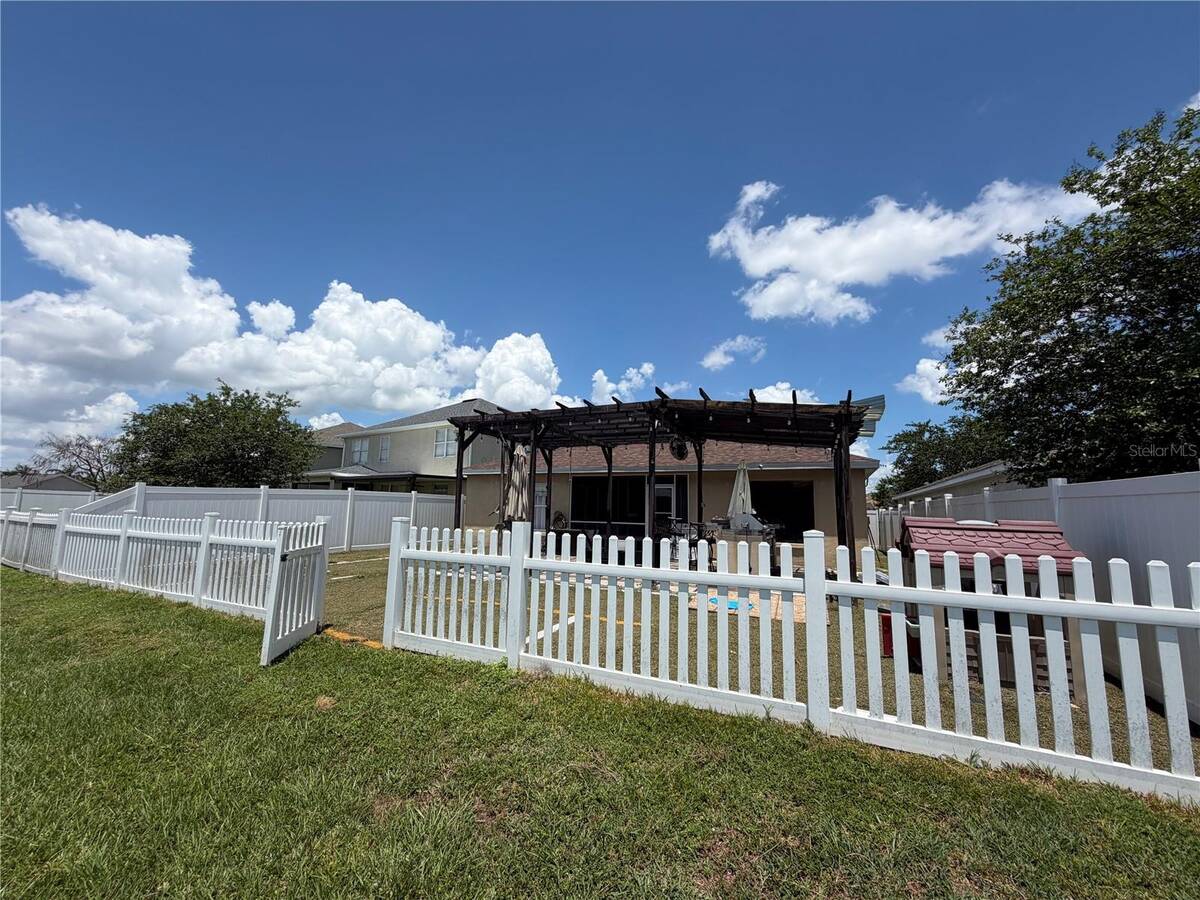 945 Tramells Trail, Kissimmee, FL 34744