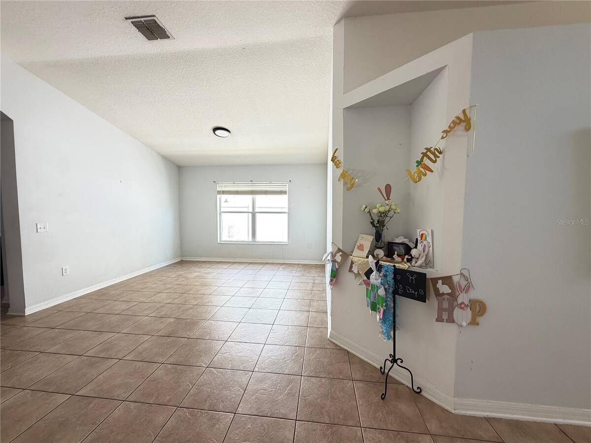 945 Tramells Trail, Kissimmee, FL 34744