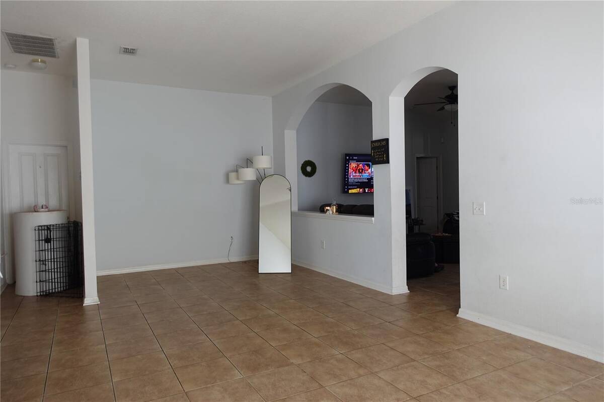 945 Tramells Trail, Kissimmee, FL 34744