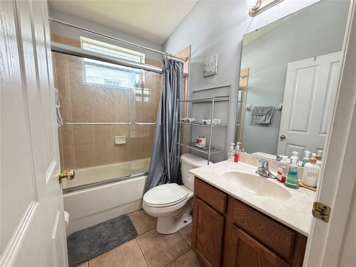 945 Tramells Trail, Kissimmee, FL 34744