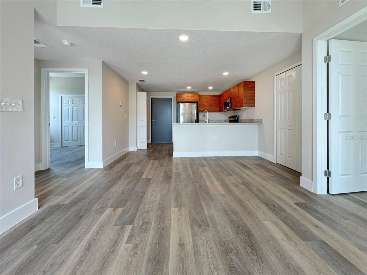 4424 S Texas Avenue, #1-320, Orlando, FL 32839