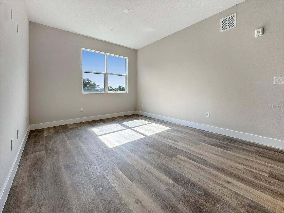 4424 S Texas Avenue, #1-320, Orlando, FL 32839