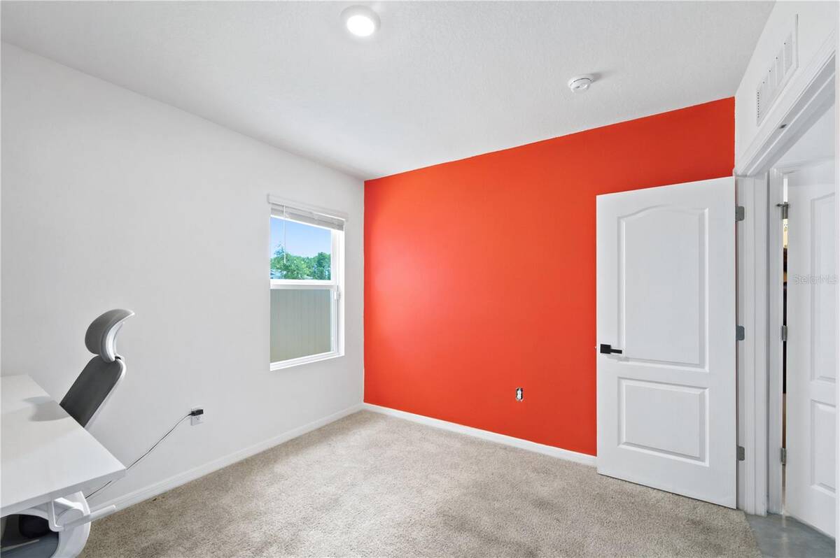 2733 Reddish Egret Bend, Harmony, FL 34773