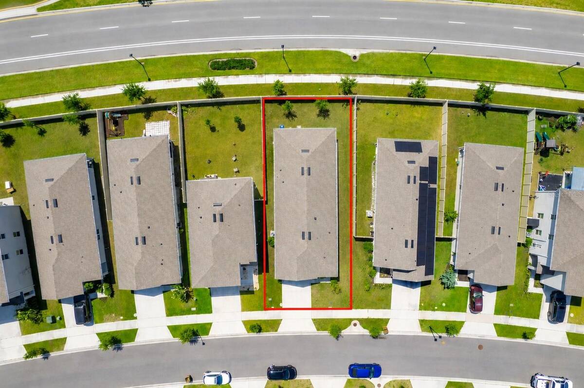 2733 Reddish Egret Bend, Harmony, FL 34773