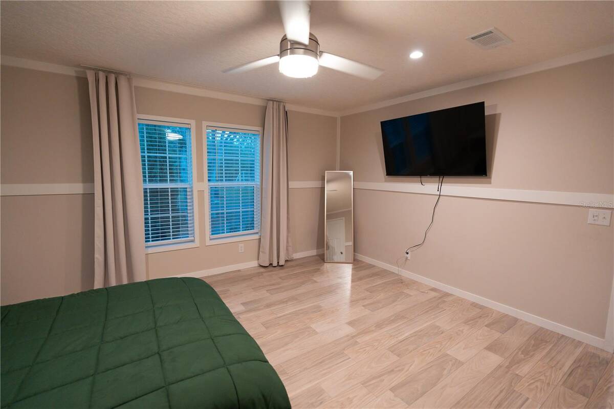 7670 Ne 97th Court, Bronson, FL 32621