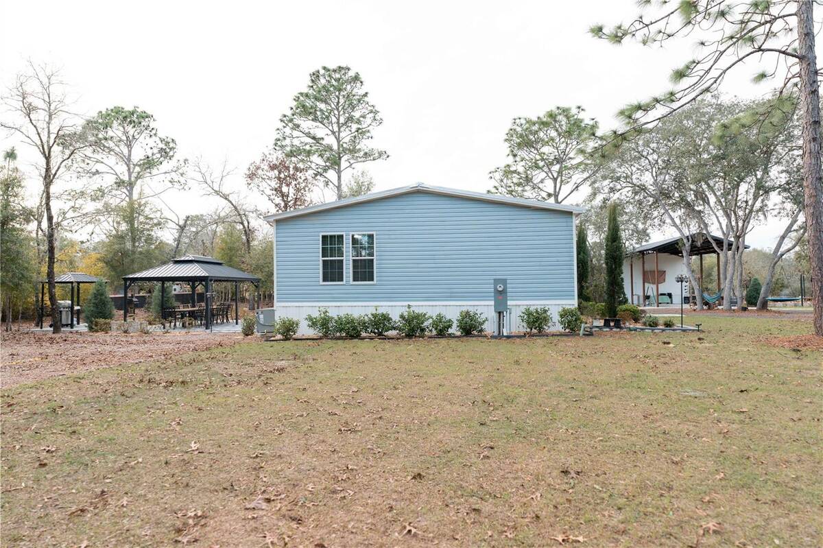 7670 Ne 97th Court, Bronson, FL 32621