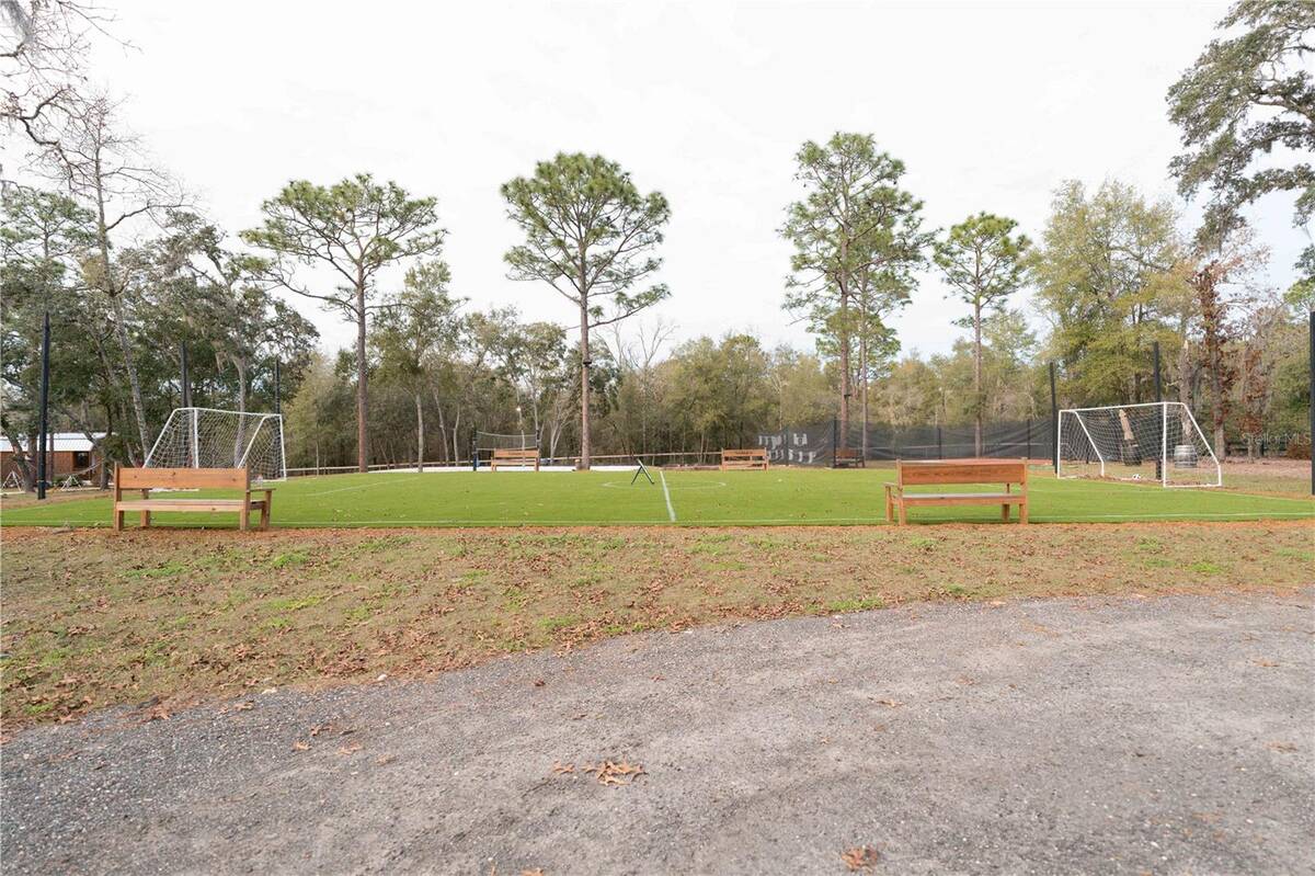 7670 Ne 97th Court, Bronson, FL 32621