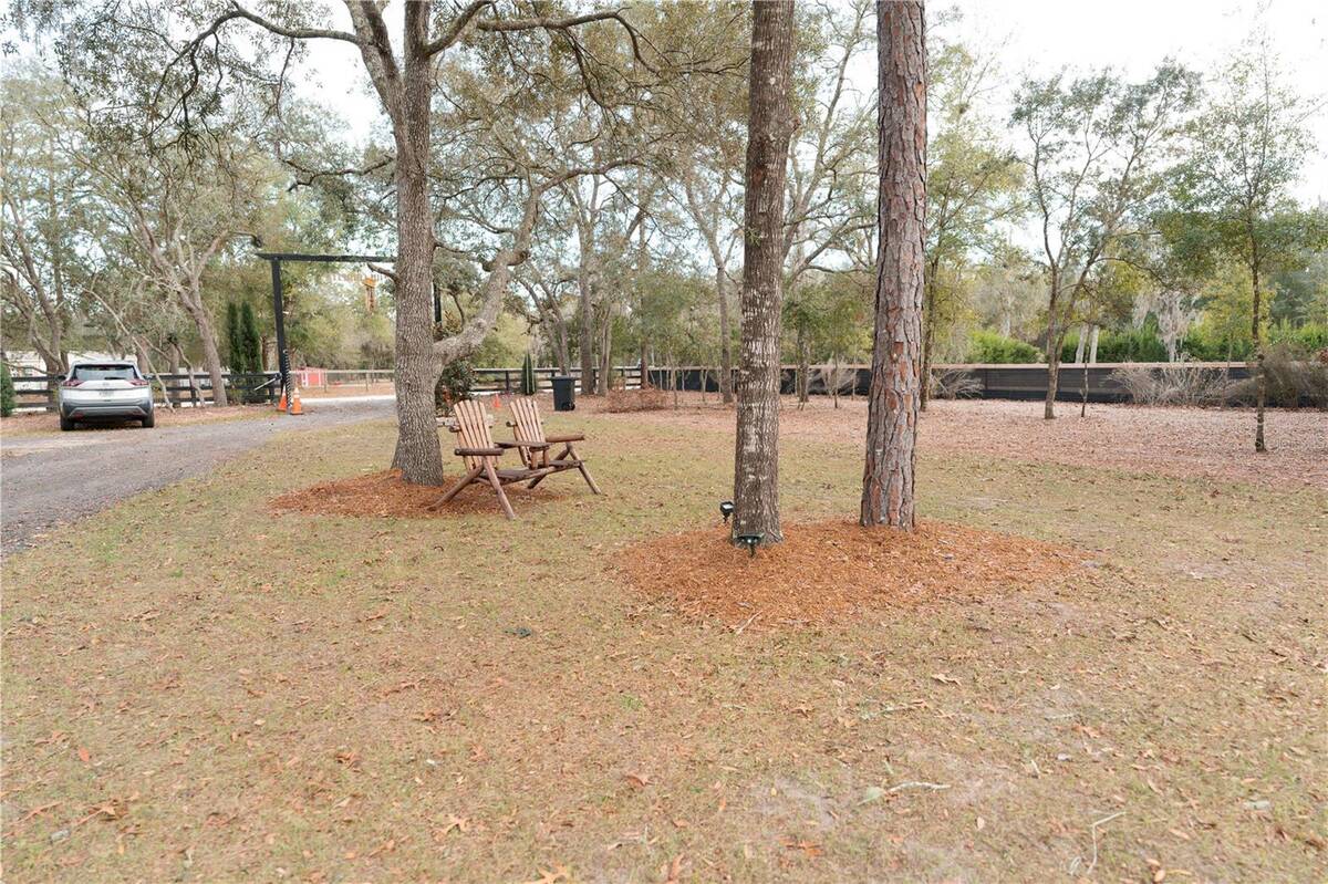 7670 Ne 97th Court, Bronson, FL 32621
