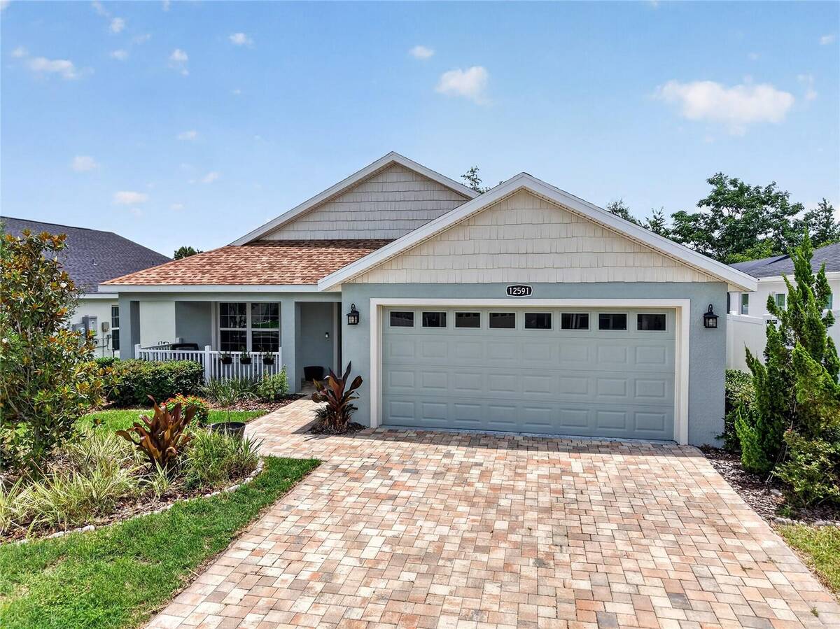 12591 Ne 49th Drive, Oxford, FL 34484
