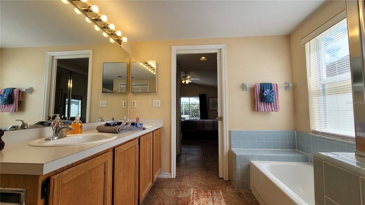 3011 Bransbury Court, Kissimmee, FL 34747