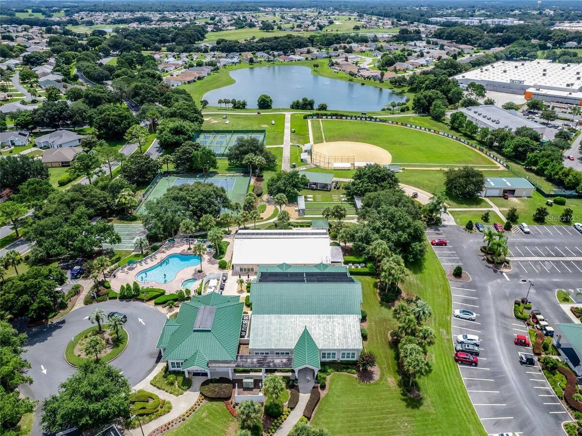 11584 Se 175th Street, Summerfield, FL 34491