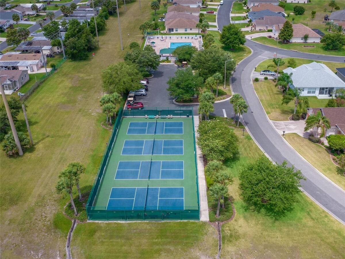 11584 Se 175th Street, Summerfield, FL 34491