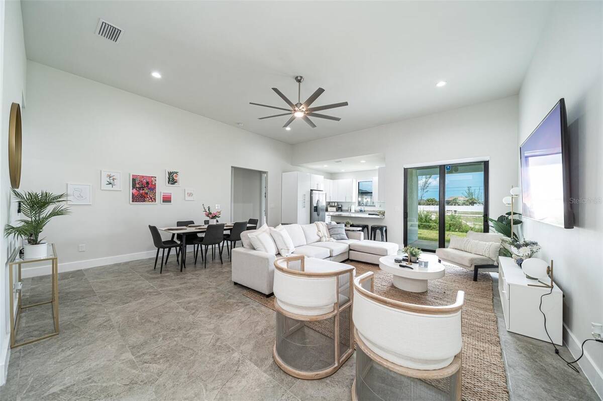 1638 Nw 36th Place, Cape Coral, FL 33993