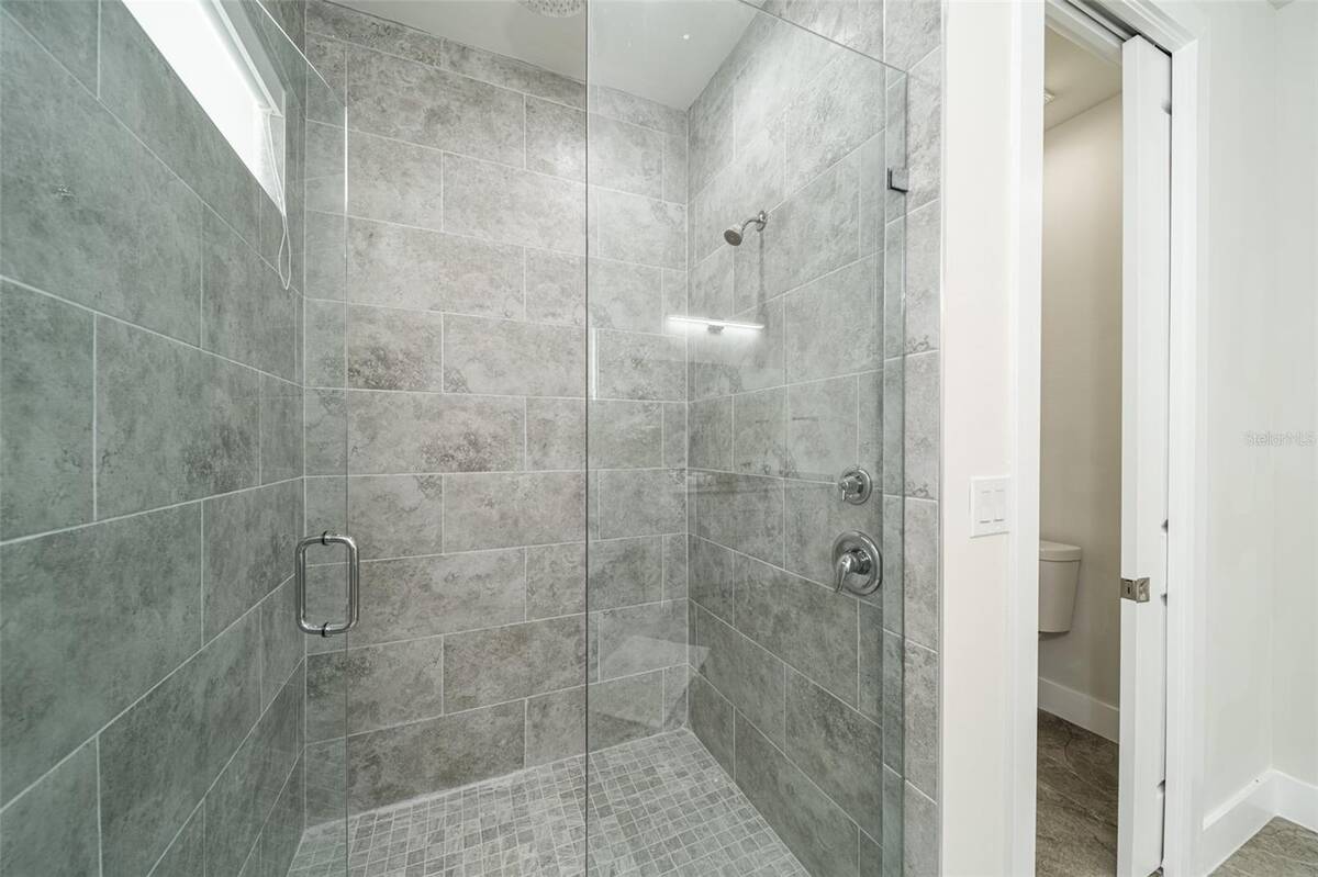 1638 Nw 36th Place, Cape Coral, FL 33993