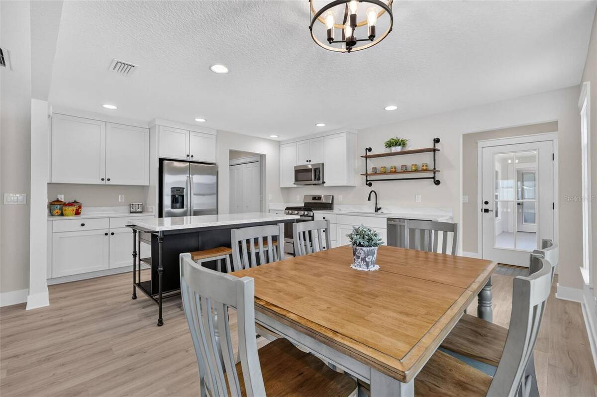 2005 Santino Avenue, The Villages, FL 34762