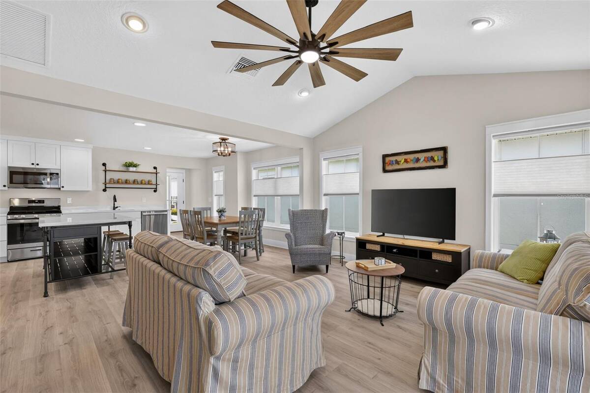 2005 Santino Avenue, The Villages, FL 34762