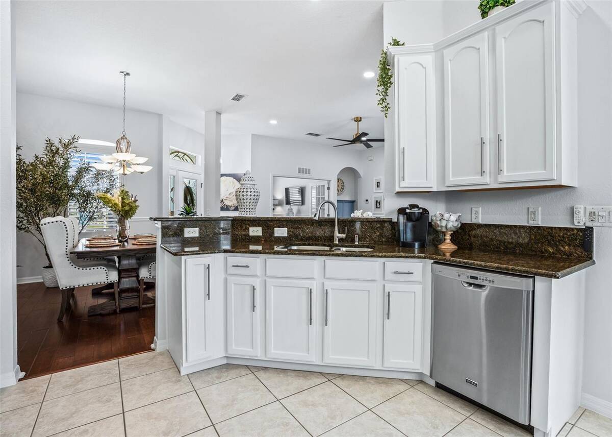 12056 Se 178th Street, Summerfield, FL 34491