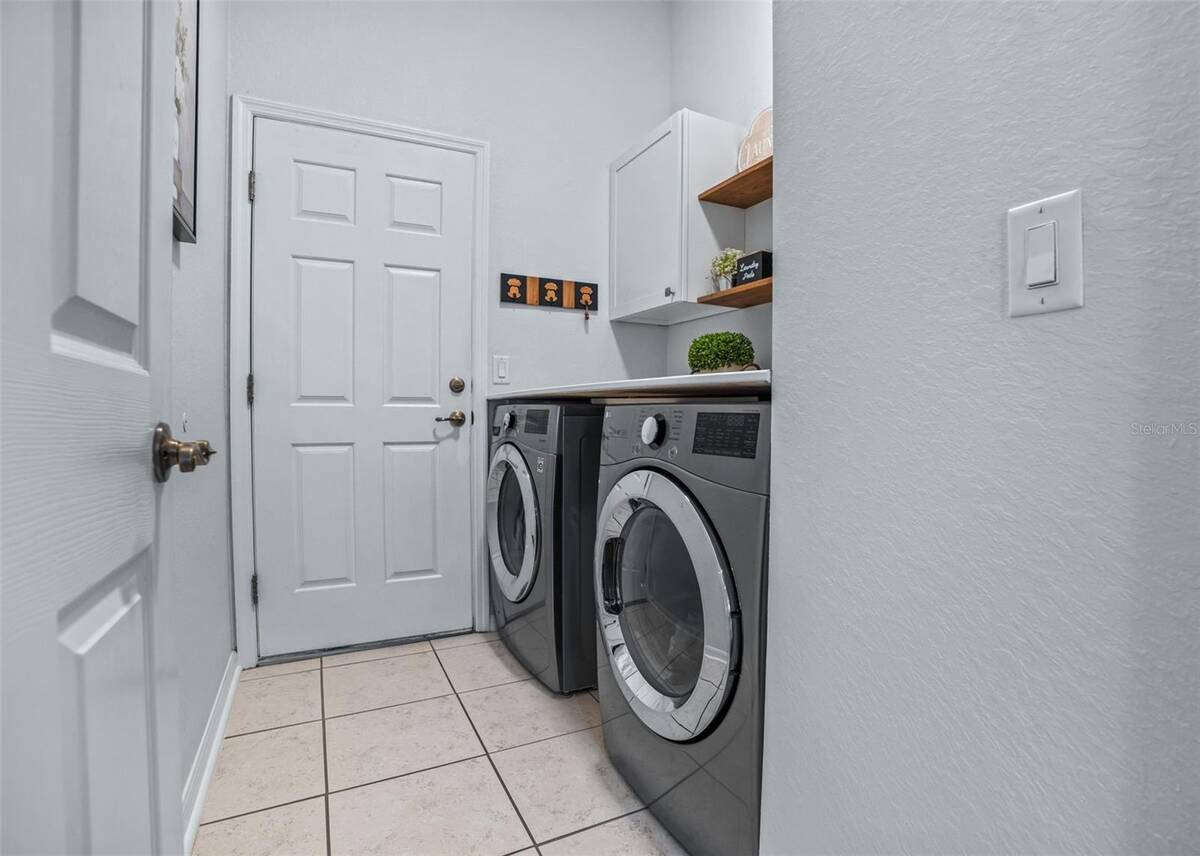 12056 Se 178th Street, Summerfield, FL 34491