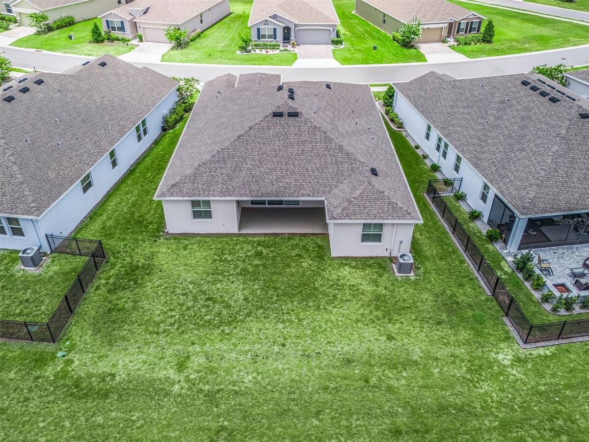5208 Nw 46th Lane Road, Ocala, FL 34482