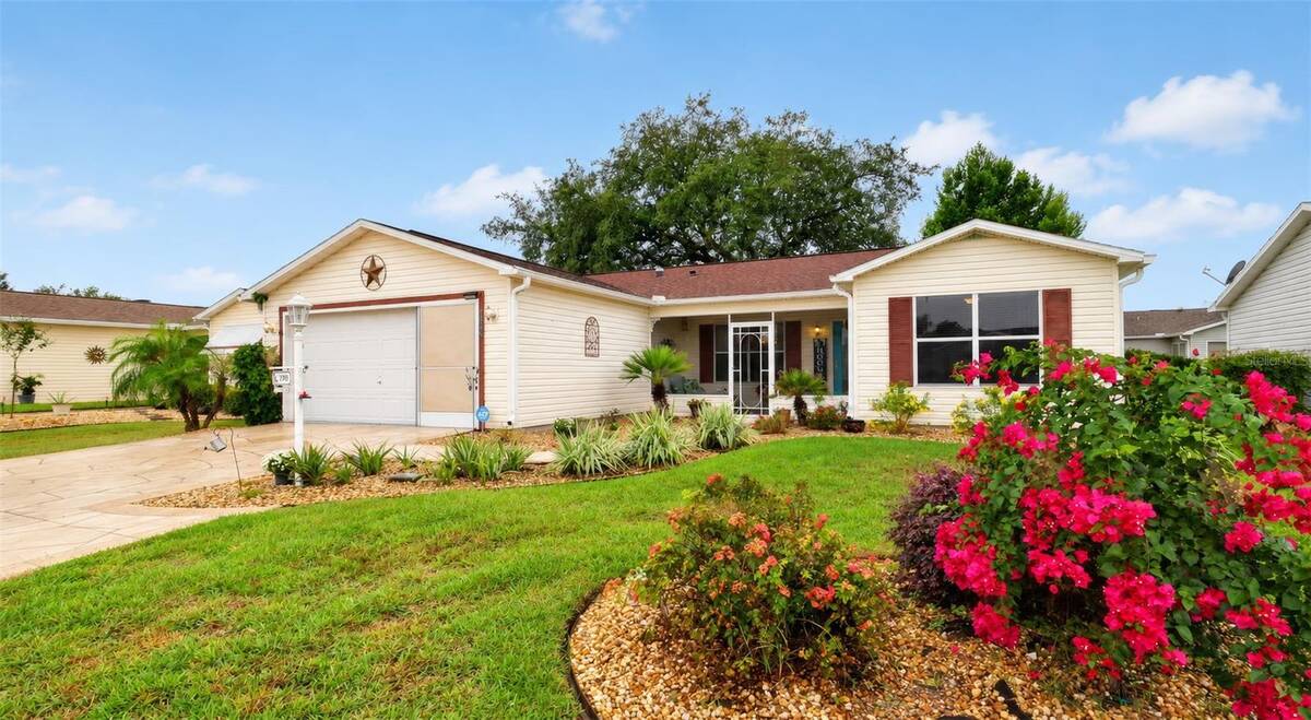 2795 Privada Drive, The Villages, FL 32162