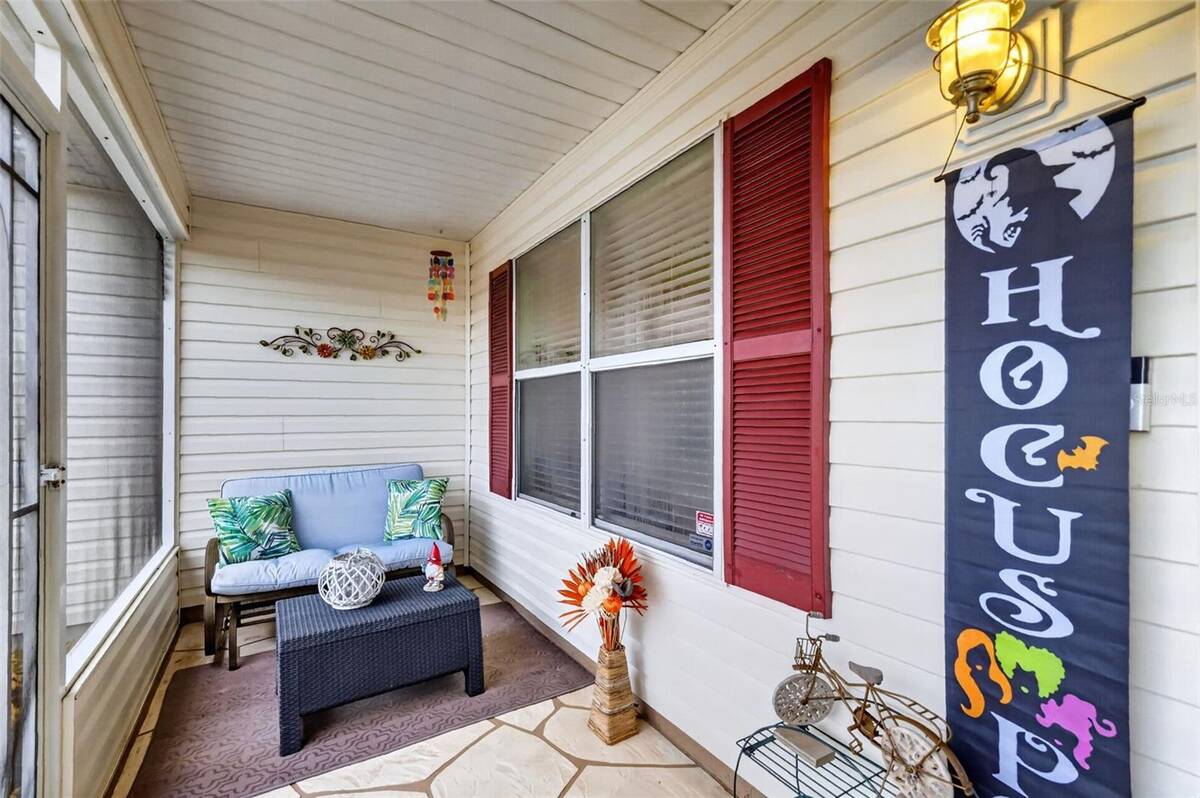 2795 Privada Drive, The Villages, FL 32162