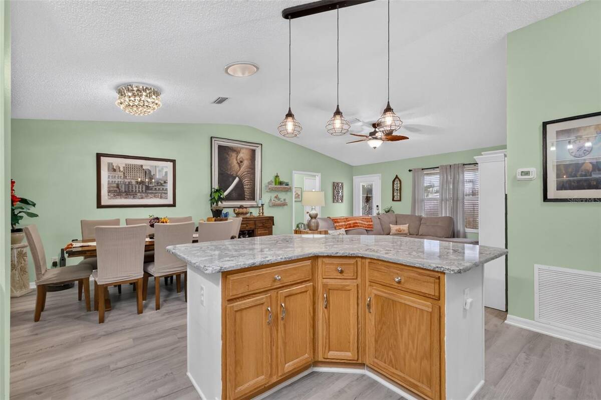 2795 Privada Drive, The Villages, FL 32162
