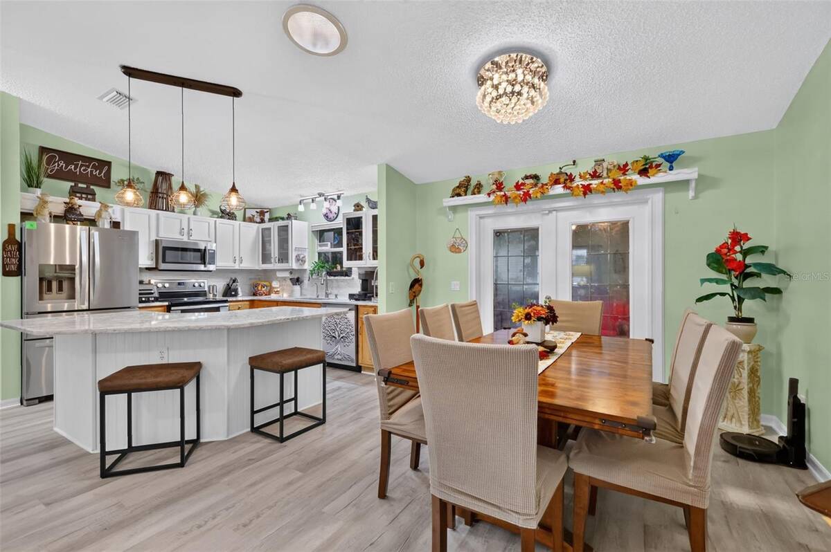 2795 Privada Drive, The Villages, FL 32162