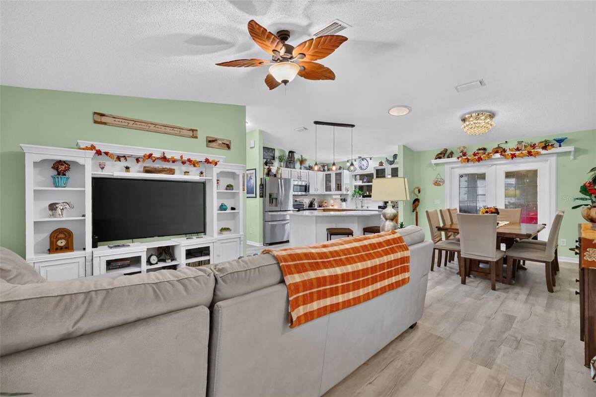 2795 Privada Drive, The Villages, FL 32162